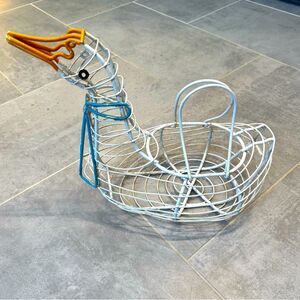 Vintage Rare 1960’s Wire Duck Egg Kitchen Catch All Basket With Handles